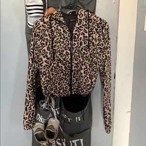 adjustable cheetah rain coat